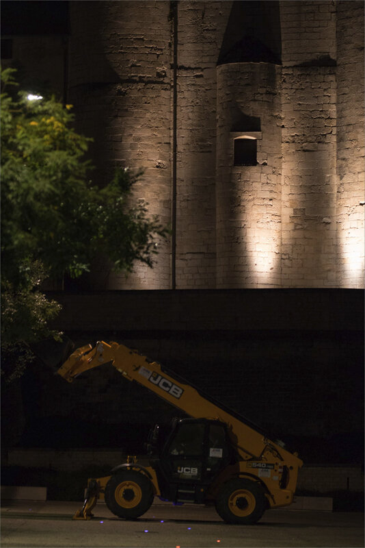 Donjon assiégé grue ym 24