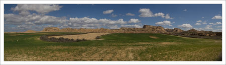 Bardenas_pano_midi_270310