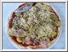 0158 - pizza tomates, pdt, jambon, origan