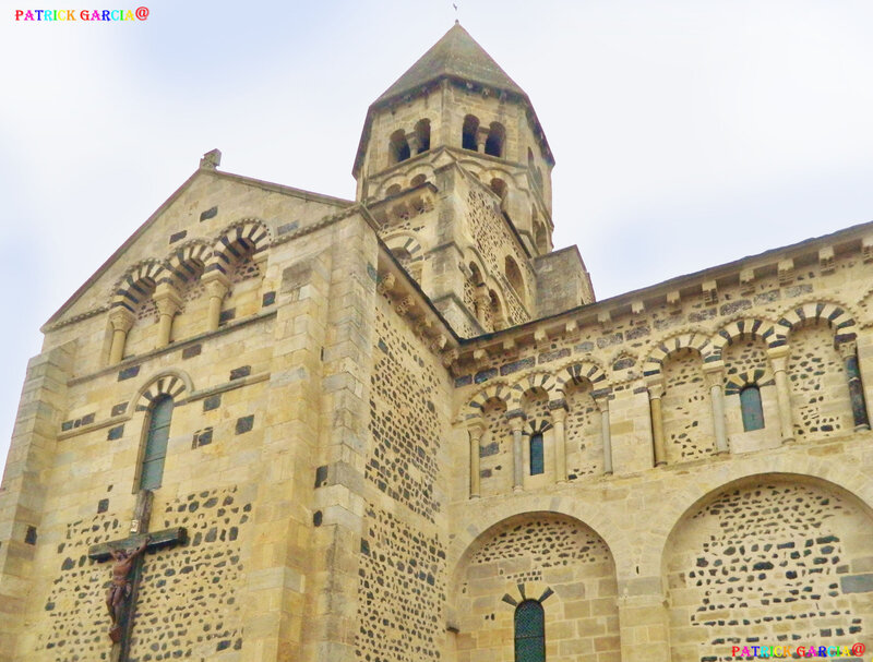 ST SATURNIN EGLISE VG 077 copie