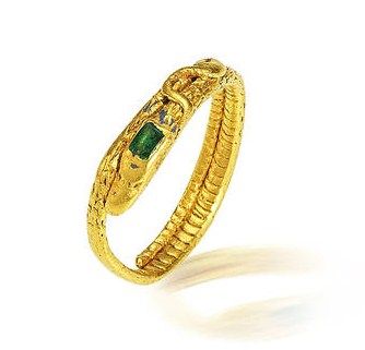 A_gold_and_emerald_snake_ring__probably_14th_15th_century