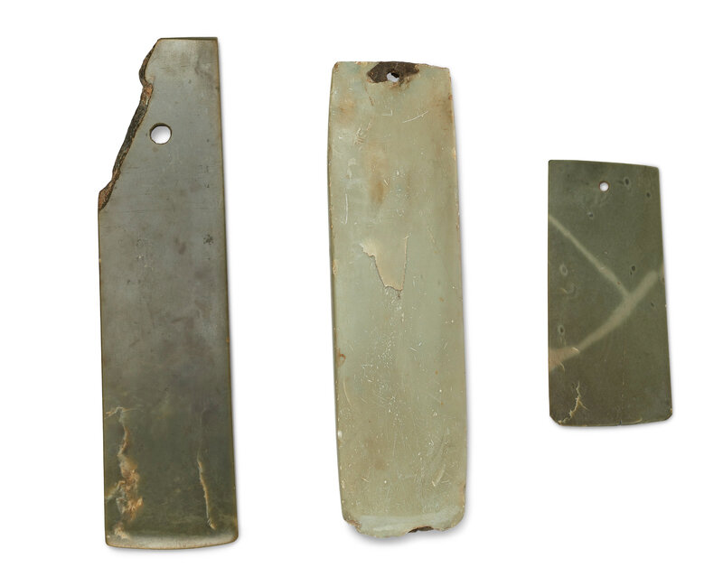 2020_NYR_18740_0012_001(three_jade_axes_northwest_china_2nd_millennium_bc120434)