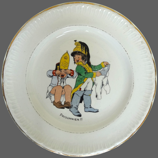 Assiette-Ste-AMANDINOISE-Enfant-Régiment-Prisonnier-muluBrok-Vintage