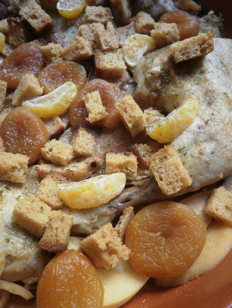 Tajine de poulet aux coings et pain d’épices. recettes plats Cuisses de poulet au four, épicées et douces à la fois