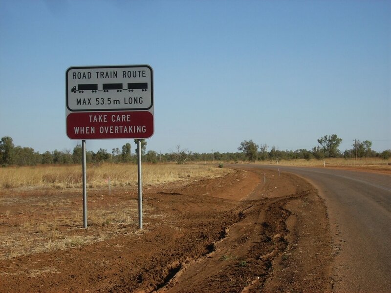Road_train_sign_australia