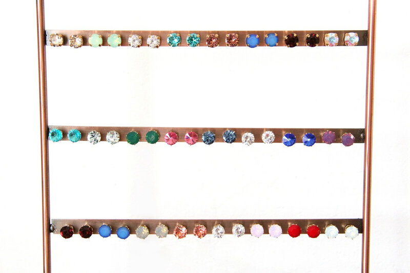 bijoux-mariage-intemporels-temoins-boucles-d-oreilles-solitaire-atelier-boutique-pralinette
