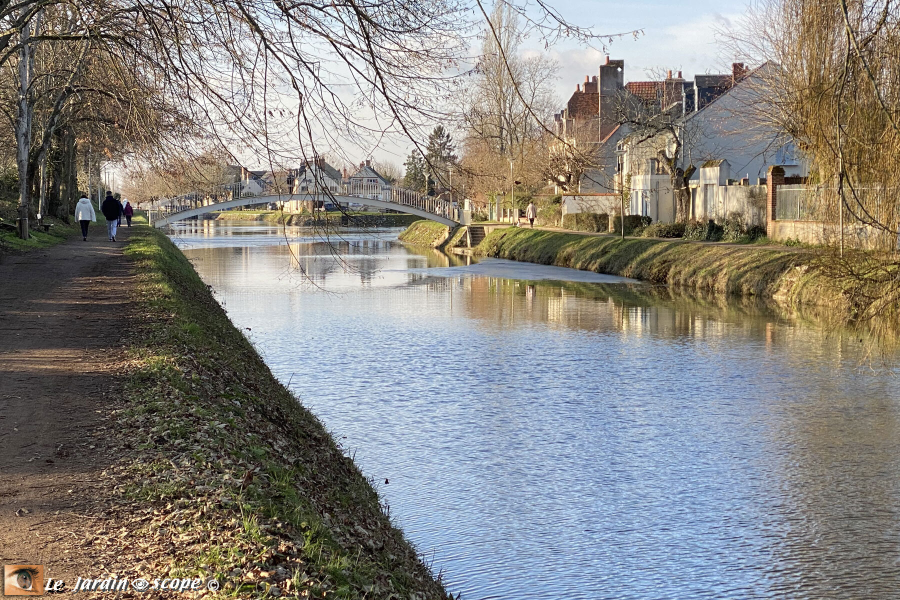 Le Canal d'Orléans à Combleux en janvier 2021