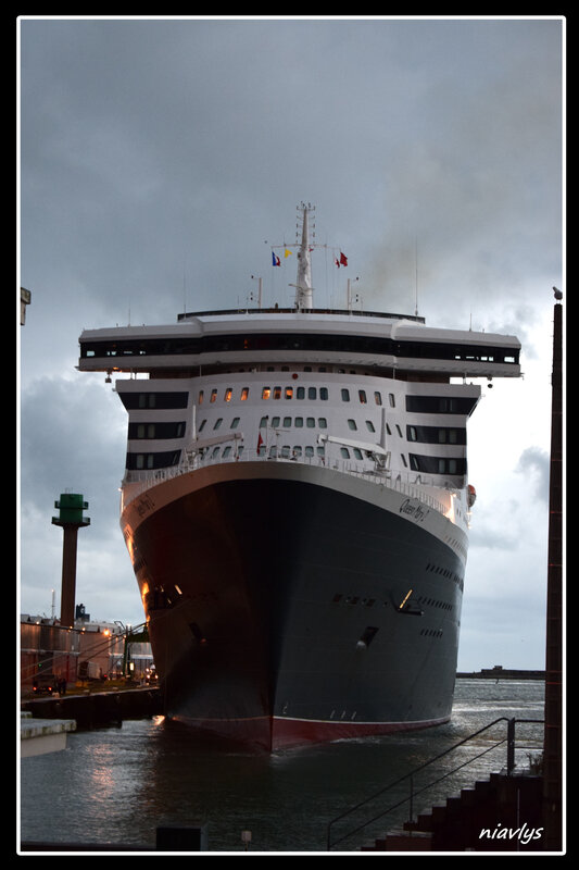 queen mary 2 3