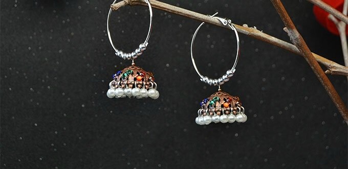 Pandahall Original Project-How to Make Tibetan Pearl and Cabochons Hoop Earrings(3)