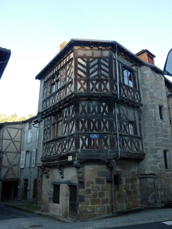 maison Sergentale à Chateldon