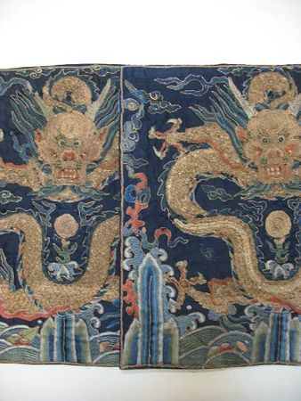 A_pair_of_blue_silk_ground_embroidered_dragon_badges2