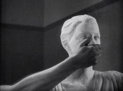 Cocteau___le_sand_d_un_poete_16