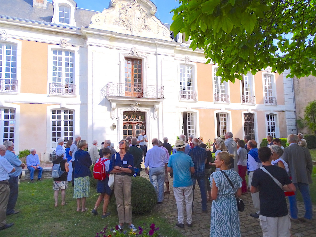 04. L'hôtel des Tailles