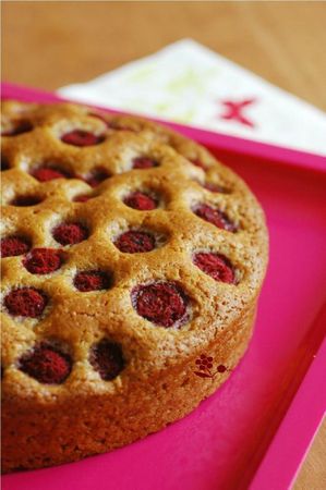 Gateau compote peche & framboises fraiches_1