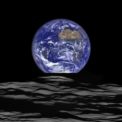 Terre vue de la lune