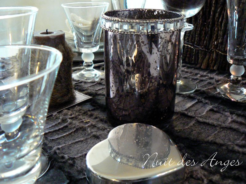 Nuit des anges décoratrice de mariage décoration de table marron chocolat 007