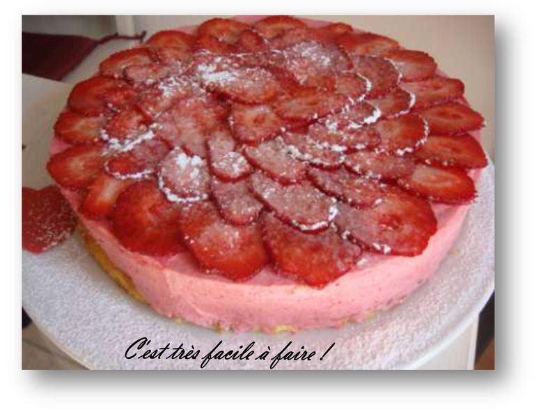 BAVAROIS_AUX_FRAMBOISES_SUR_GENOISE2