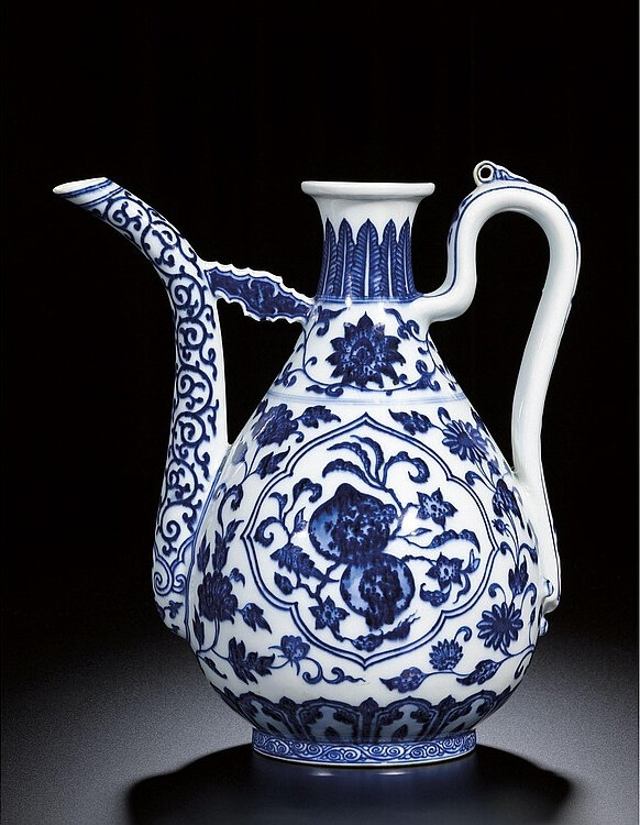 A rare blue and white ewer, seal mark and period of Qianlong (1736-1795)