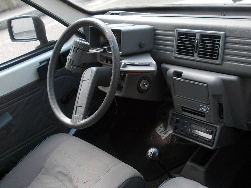CitroenVisa11Eint