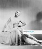 1949-02-Love_Happy-publicity-ilona_masey-031-1