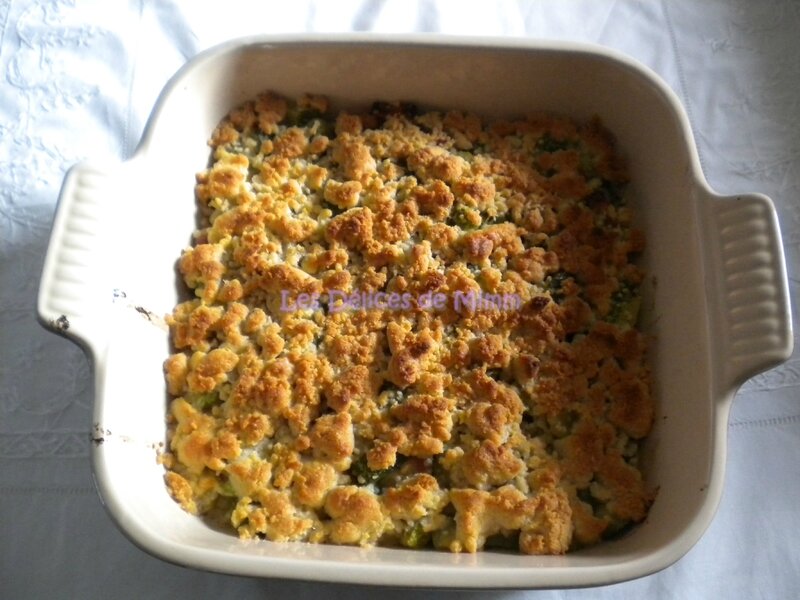 Crumble de courgettes aux lardons et au parmesan