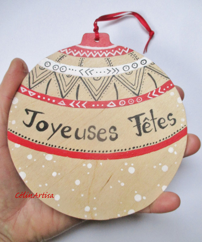 suspension boule bois "joyeuses fêtes"