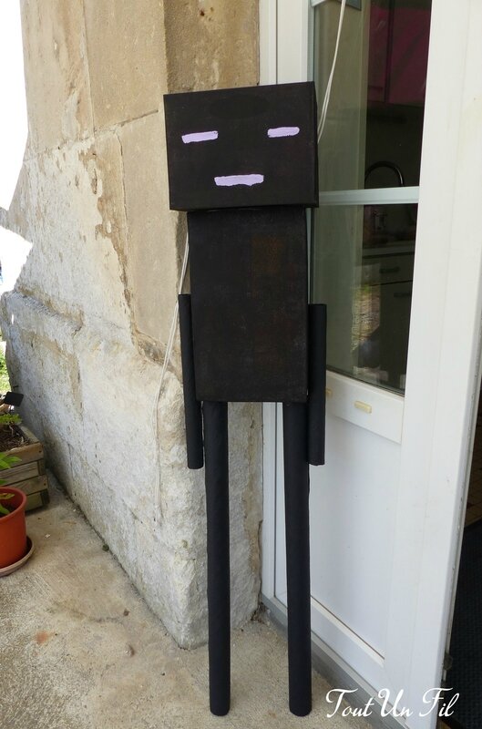 DIY Enderman 00 Minecraft Anniversaire