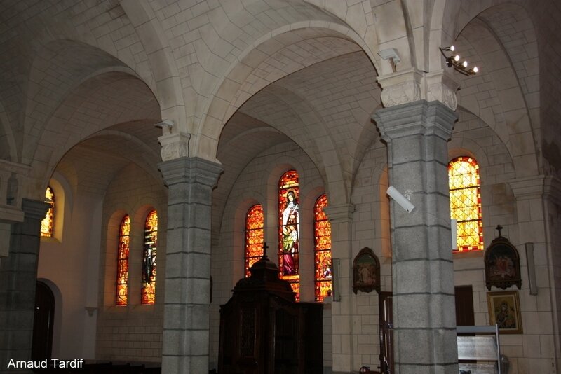 001395 Larmor-Baden - L'église de la Trinité-sur-Mer