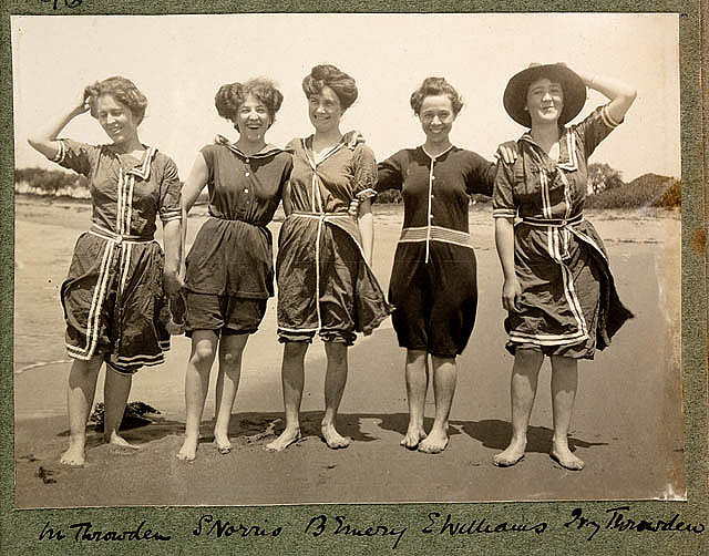 Bathing-Suit-Women-in-bathing-suits-on-Collaroy-Beach-1908-photographed-by-Colin-Caird-credit-Library-of-New-South-Wales-via-Flickr-Commons