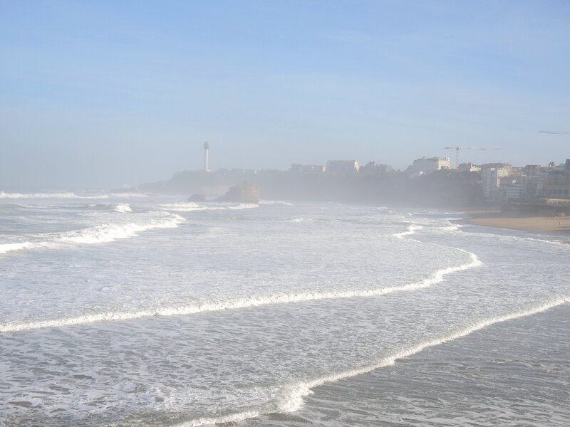 Biarritz, dans la brume iodée, Phare de Biarritz (64)