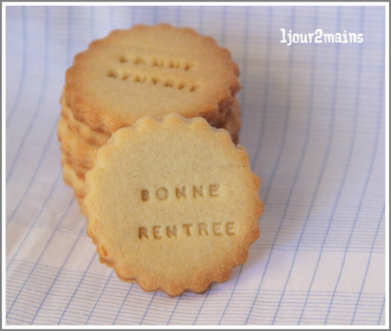 sablés bonne rentrée cuits