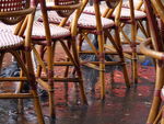 chaises_reflet_rouge