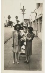 1944-01-catalina-norma_jeane_with_mrs_white-010-1