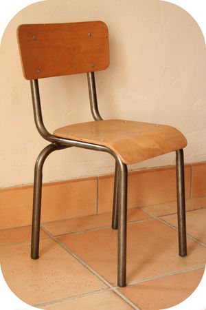 vintage_chaise