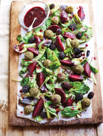 CH5_GoatsCheeseBlackberryBeetrootSalad