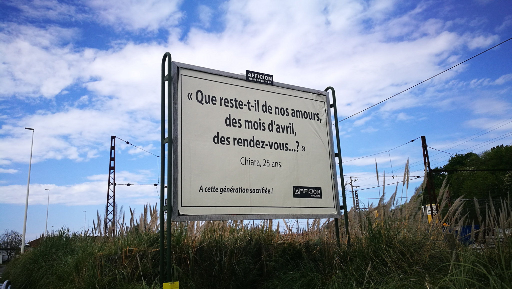 Bayonne, panneau pub covid déprime (64)