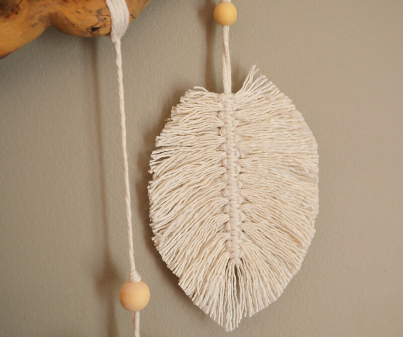 décoration murale en plumes-macramé-DIY-lachouette bricole (10)