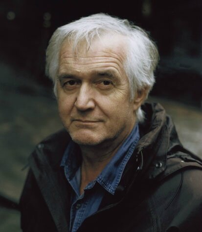 mankell-portraitofficial-2-large