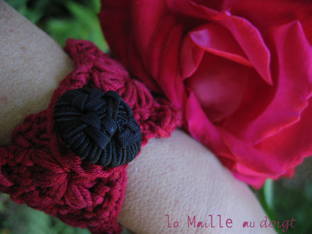 bracelet_carmin_crochet_1