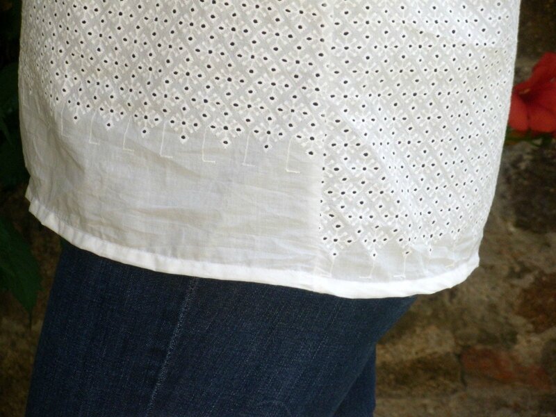 Confortable broderie anglaise (9)