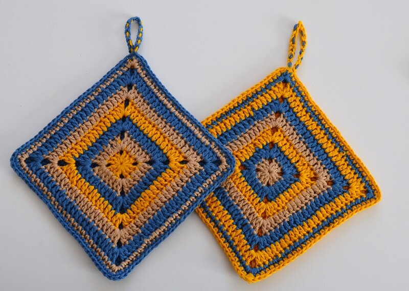 Maniques_de_cuisine_au_crochet_granny_La_chouette_bricole__4_