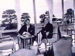 1954-02-11-japan-4-lunch-1