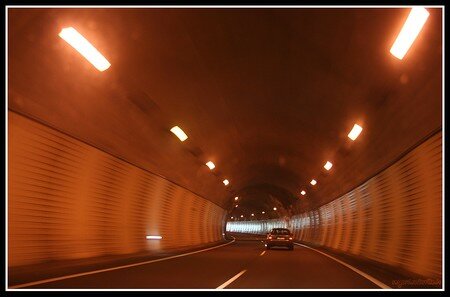 tunnel_voiture_01