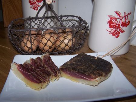 Magret de canard séché recettes Magret de canard au miel et thé fraise des bois rhubarbe et nouilles chinoises en bouillon