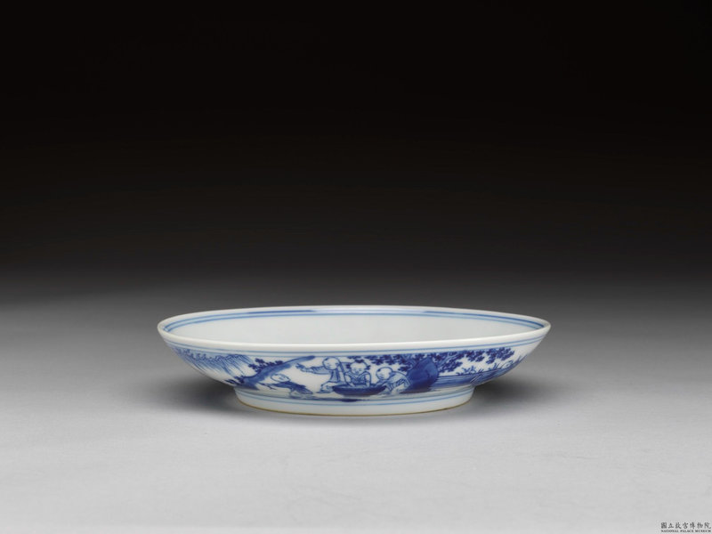 Blue and white baby play plate, Ming dynasty, Chenghua mark and period (1465-1487)