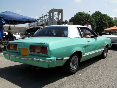 FORD Mustang II Ghia Coupe 1974 1978 Fun Car Show Illzach 2010 2