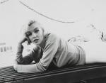 2017-03-27-Marilyn_through_the_lens-lot46