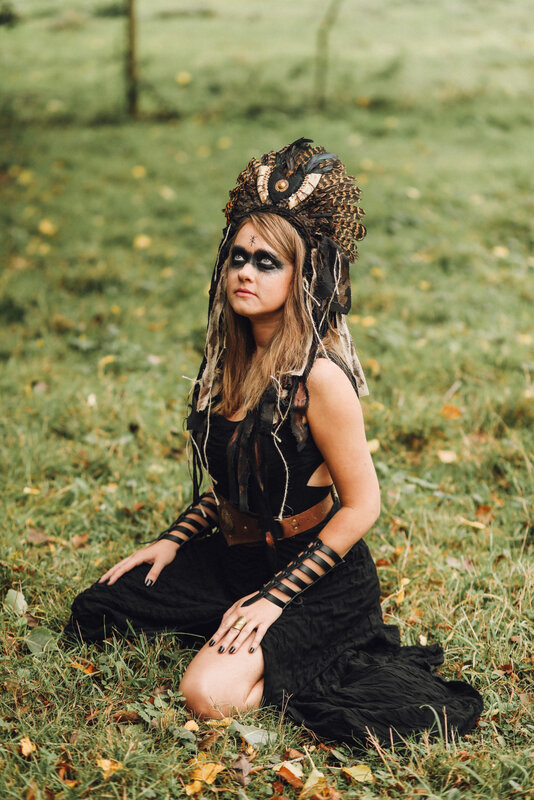Mandzou coiffe Sanea pagan druidesse (1)
