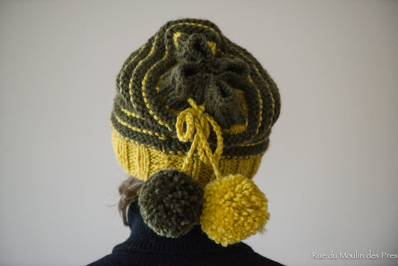 TRICOT_Bonnet_I_love_pompons_02