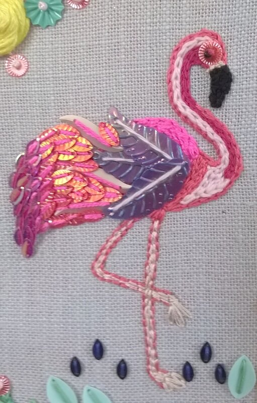 broderie-et-paillettes-flamant-roses